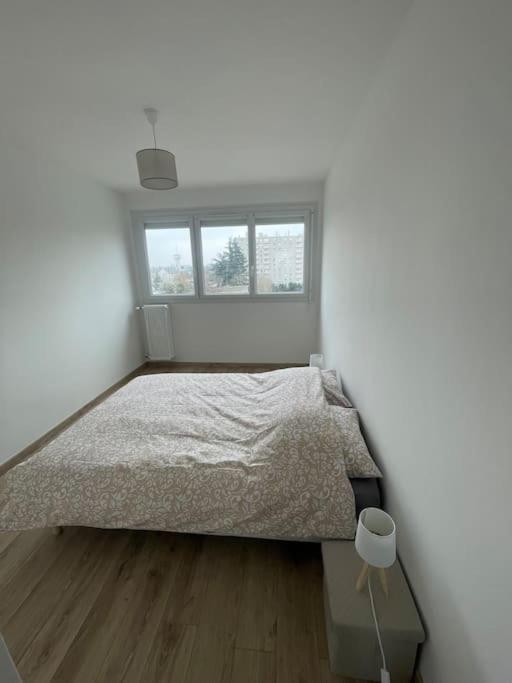 Appartement A Orleans Paisible Exteriör bild