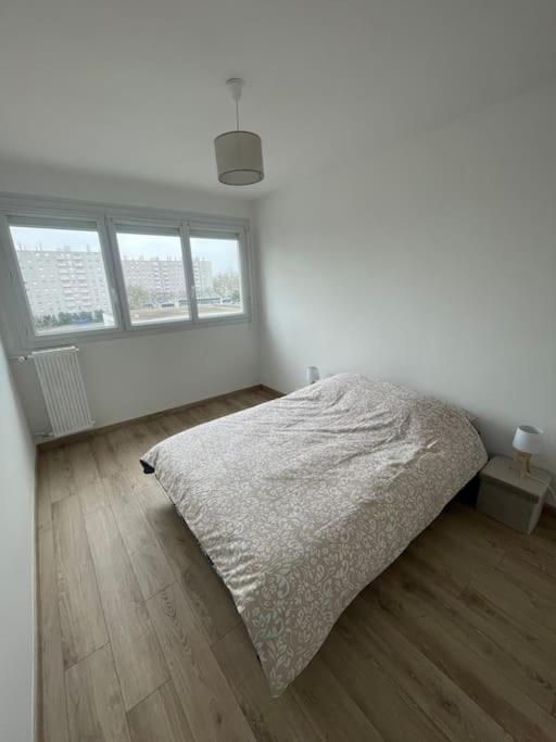 Appartement A Orleans Paisible Exteriör bild